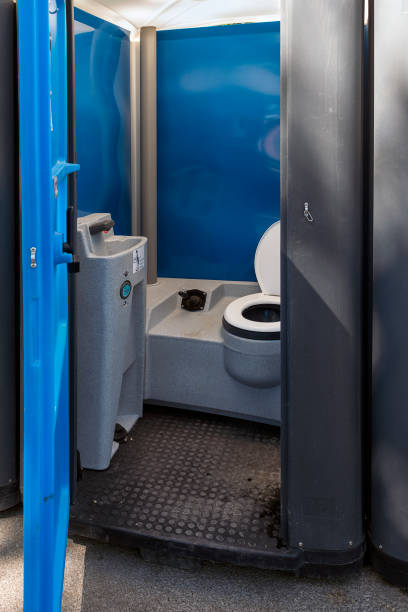 Portable Toilet Options We Offer in Herscher, IL